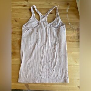 LULULEMON EBB TO STREET TANK